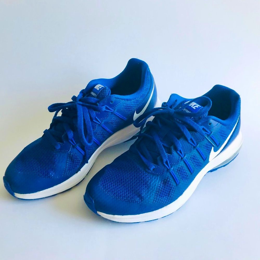 Nike blue sports shoes